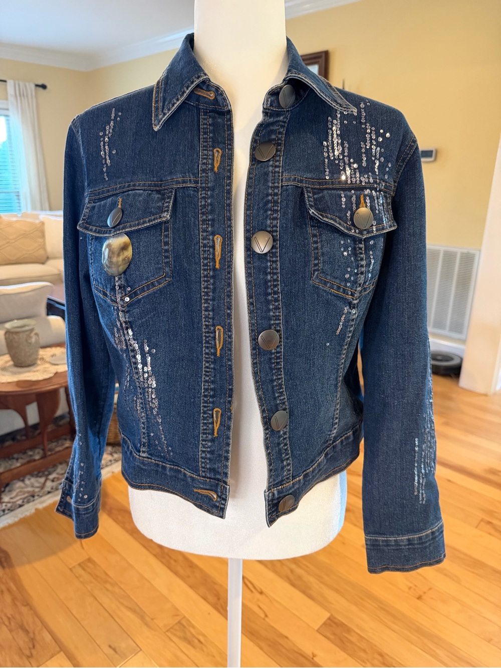 Very Vera Tiger Embroidered Sequin Denim Jacket Western M